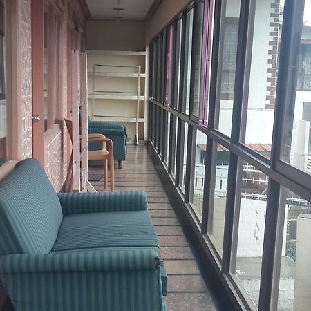 Valley View Hotel Mussoorie Exteriör bild
