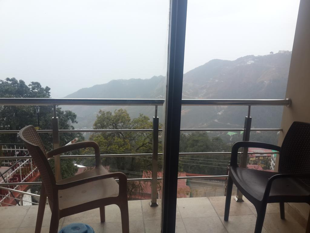 Valley View Hotel Mussoorie Exteriör bild